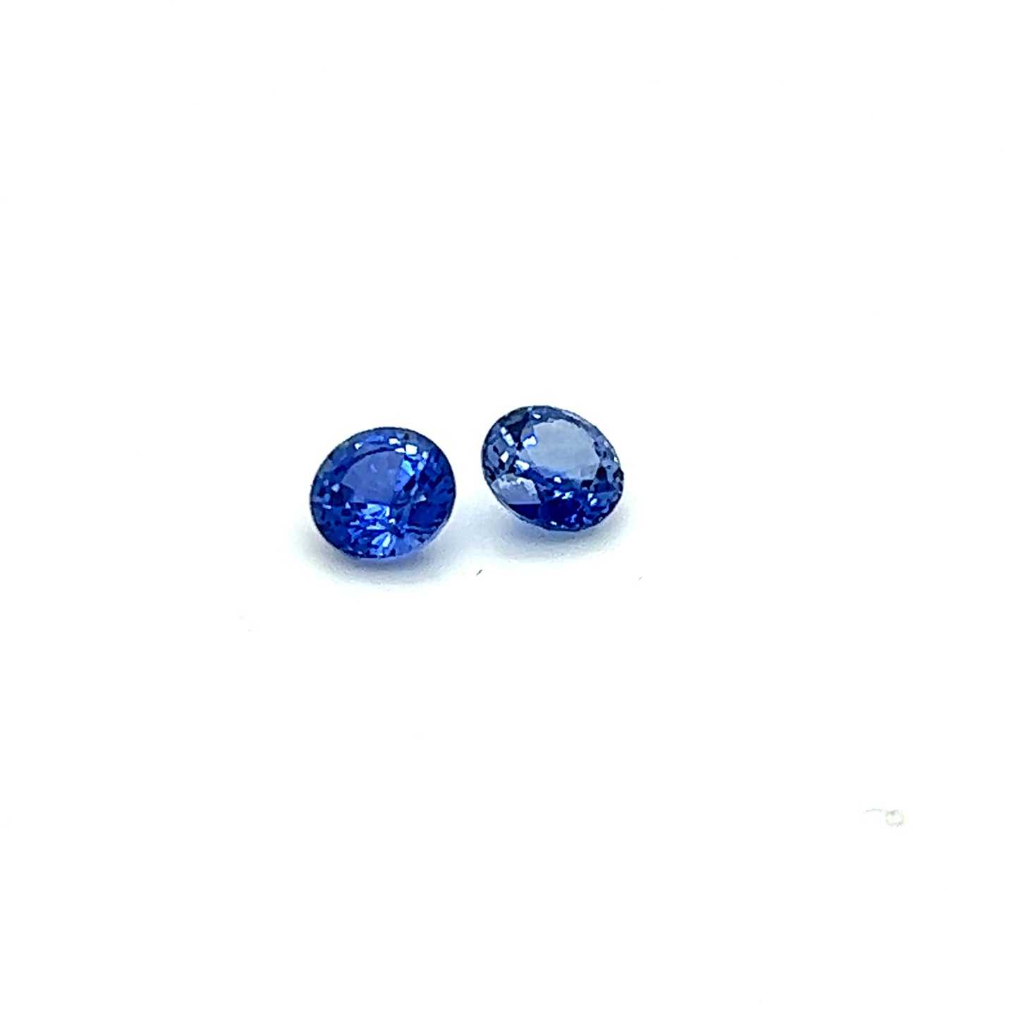 Saphir - Pärchen rund facettierte blaue Edelsteine