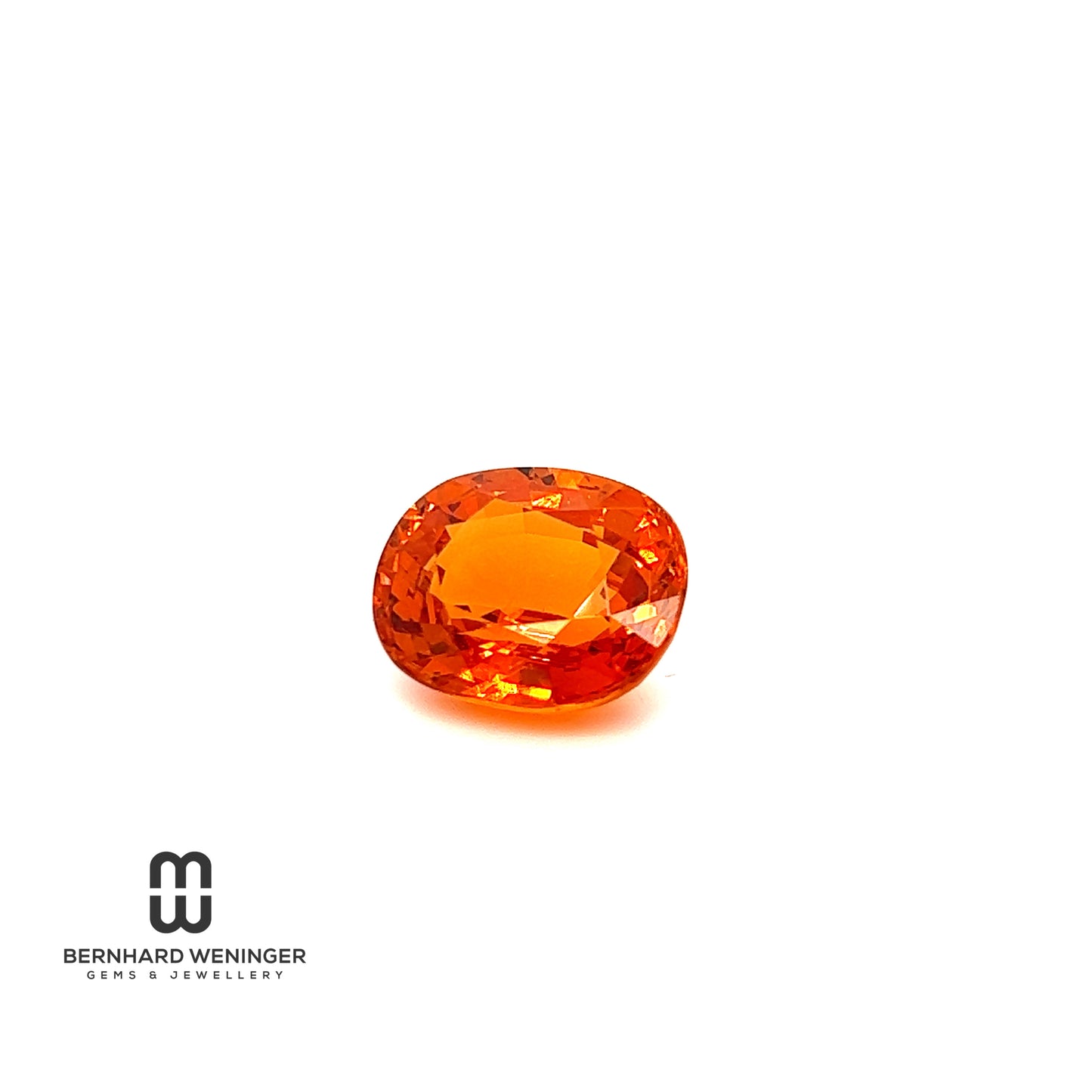 Mandarin-Granat oval facettiert